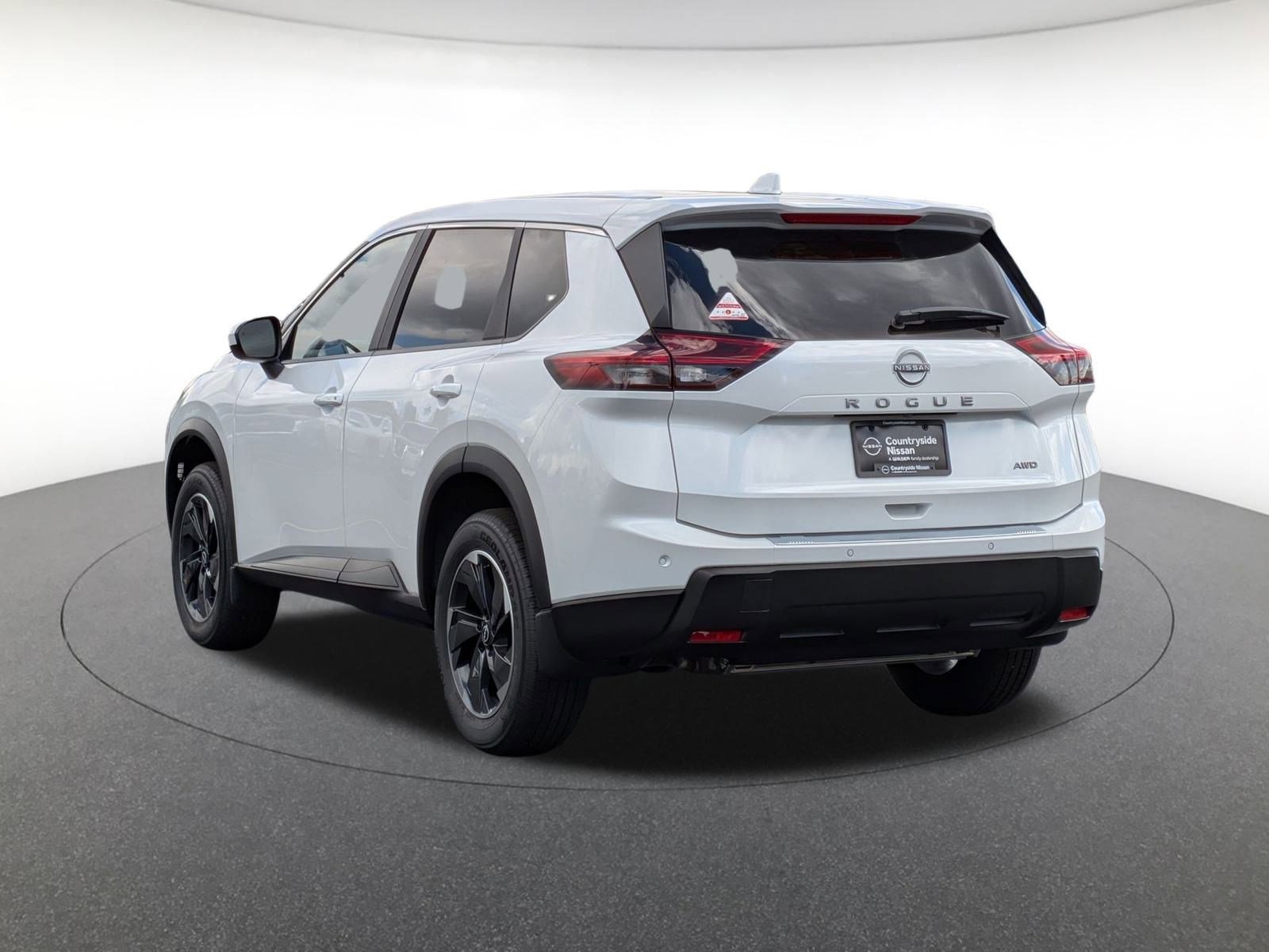 2026 Nissan Rogue SV photo 6