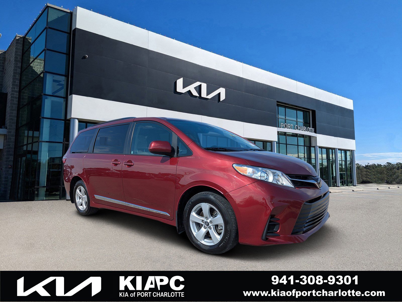 2020 Toyota Sienna LE