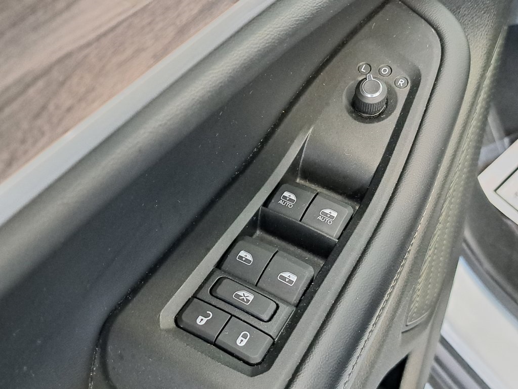 2023 Jeep Grand Cherokee Limited photo 23