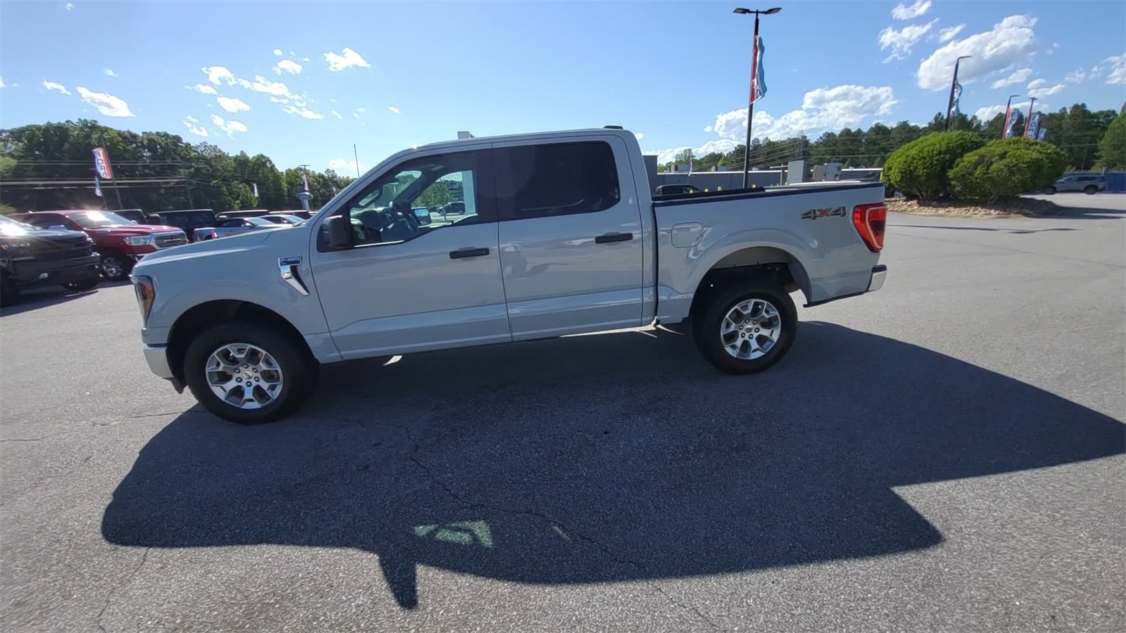 2023 Ford F-150 XLT photo 6