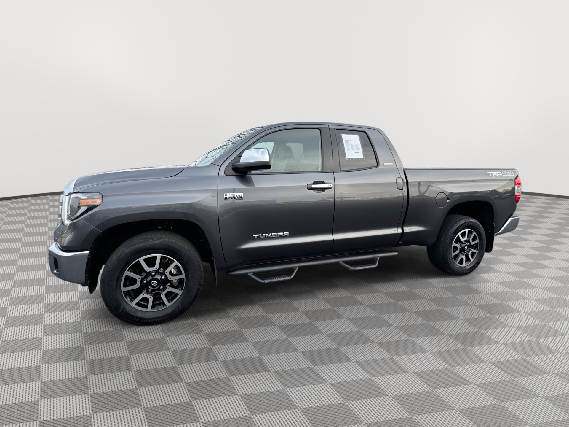 2021 Toyota Tundra Limited's photo