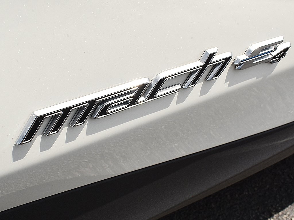 2025 Ford Mustang Mach-E Select photo 8