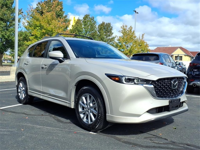 2025 Mazda CX-5 2.5 S Preferred photo 7