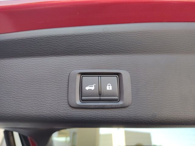 2025 Mitsubishi Outlander SE photo 33