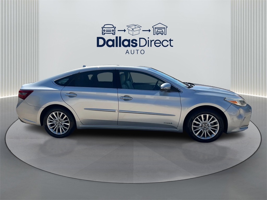 2018 Toyota Avalon Hybrid Limited photo 4