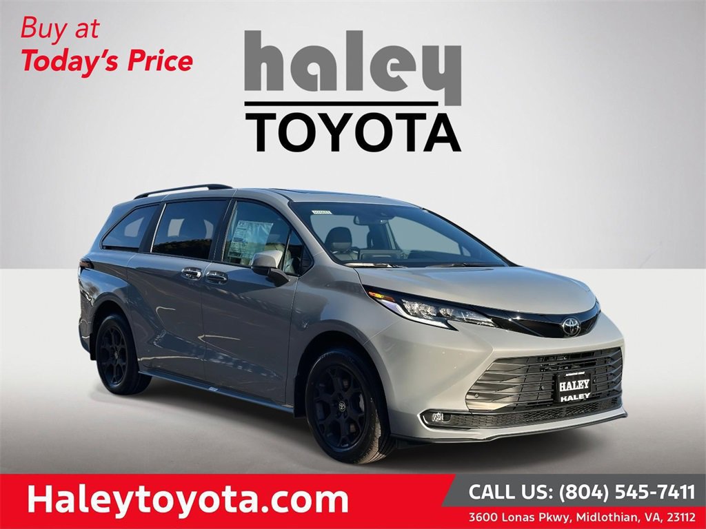 2026 Toyota Sienna Woodland Edition's photo
