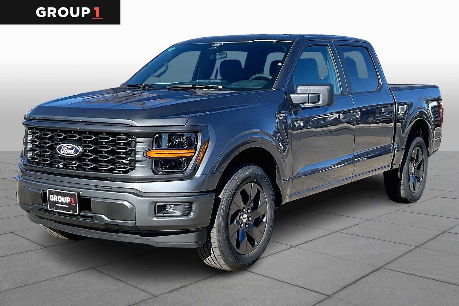2025 Ford F-150 STX's photo