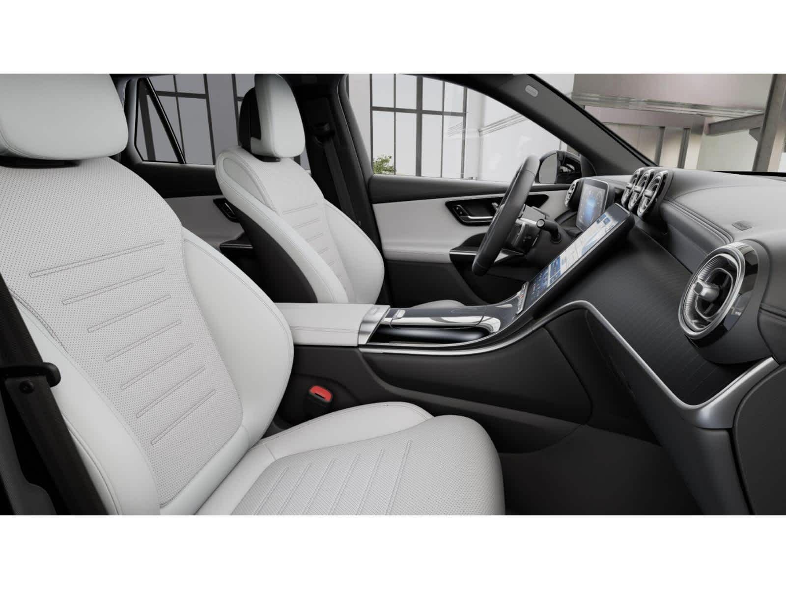 2026 Mercedes Benz GLC 300 photo 4