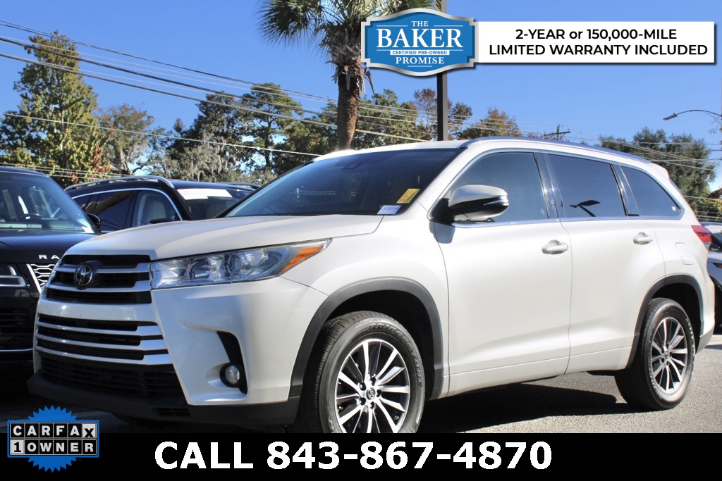 2017 Toyota Highlander XLE's photo