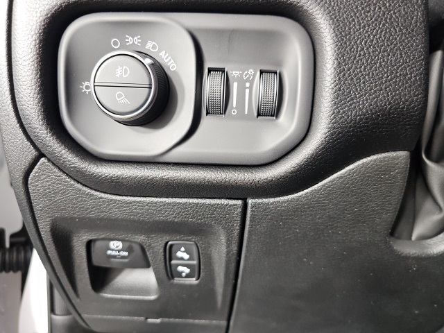 2026 Ram 1500 Big Horn Lone Star photo 17