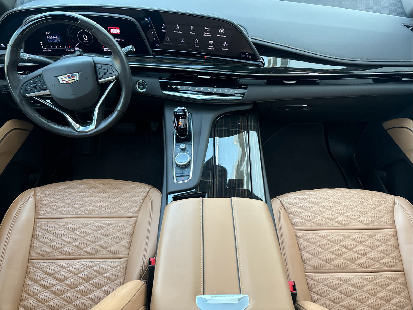 2023 Cadillac Escalade ESV Sport photo 15