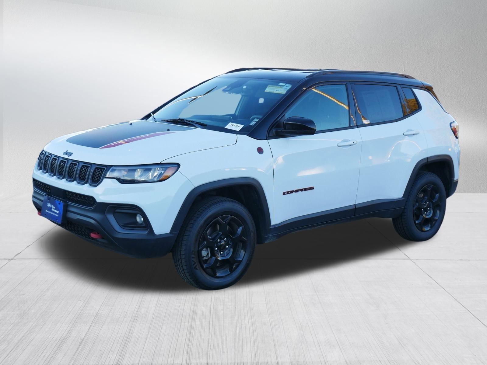 2023 Jeep Compass Trailhawk photo 3
