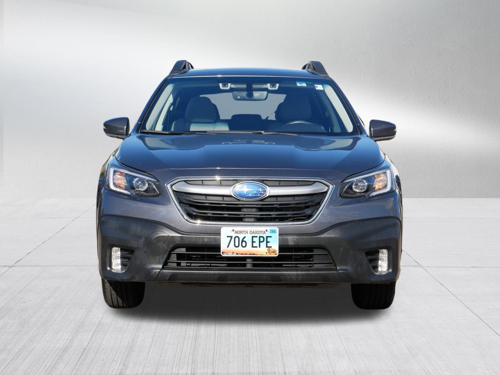 2022 Subaru Outback Premium photo 2