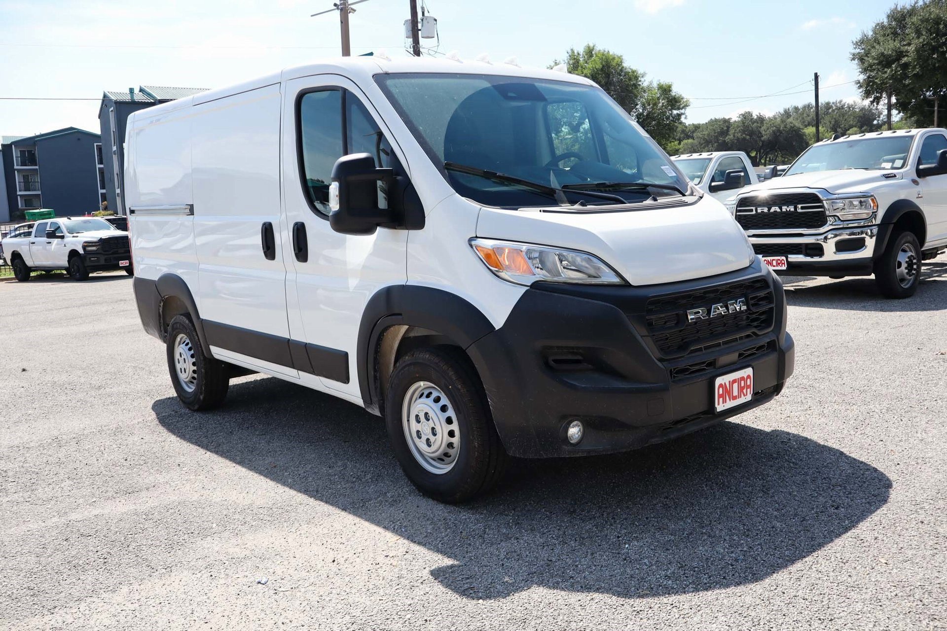 2026 Ram ProMaster 1500 photo 3