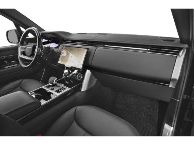 2025 Land Rover Range Rover SE photo 17