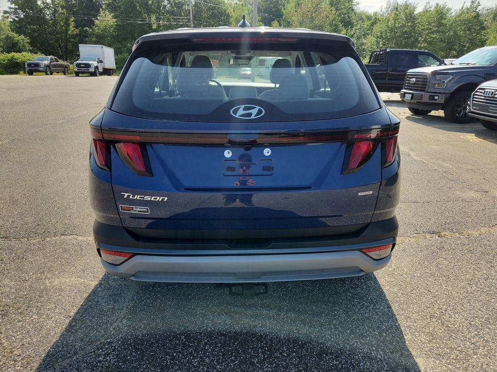 2025 Hyundai Tucson SE photo 4