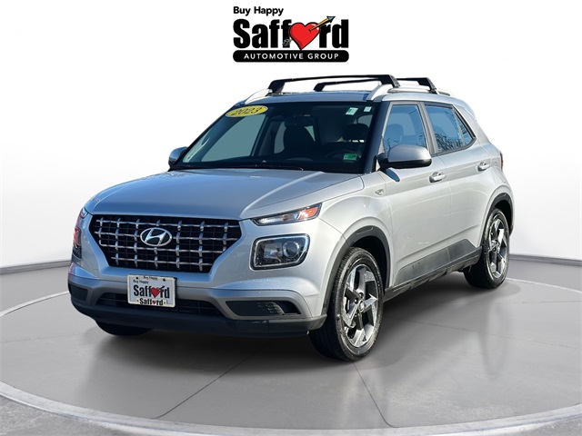 2023 Hyundai Venue SEL's photo