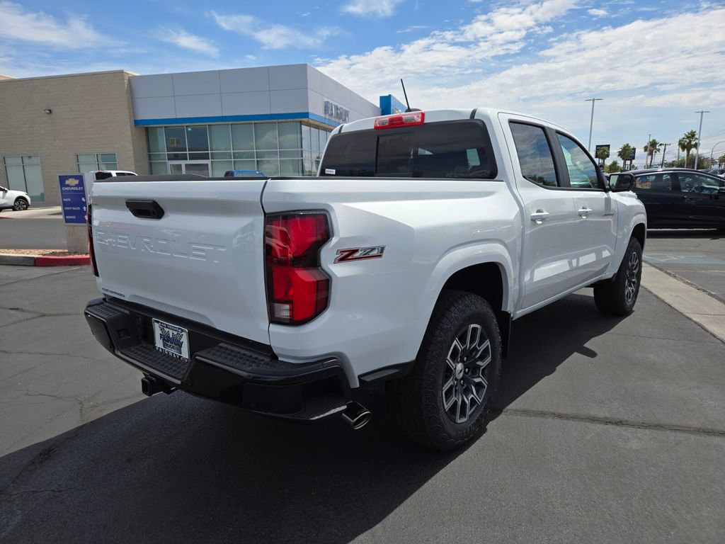 2025 Chevrolet Colorado Z71 photo 4