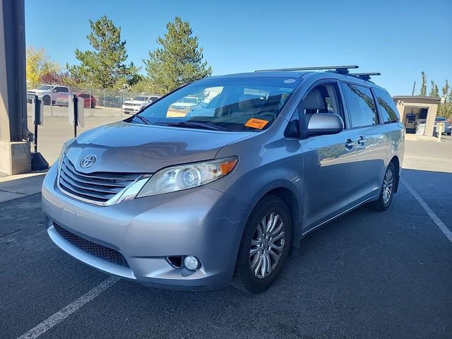 2011 Toyota Sienna