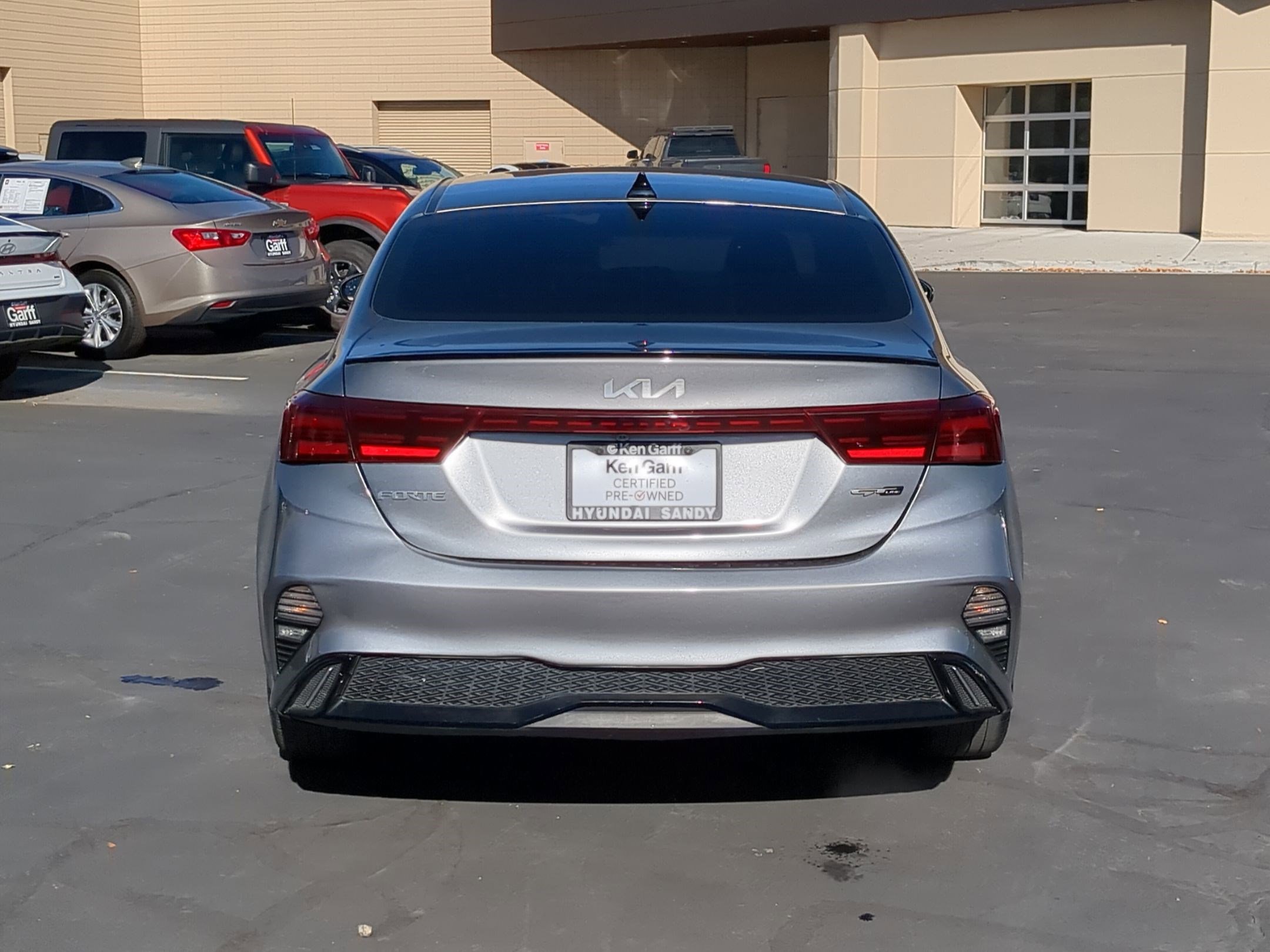 2023 Kia Forte GT-Line photo 4