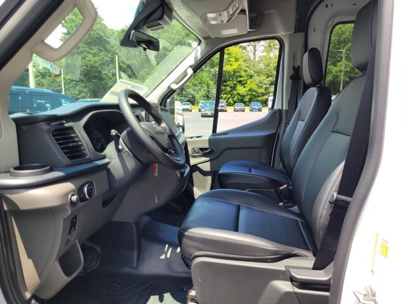 2025 Ford Transit Cargo Van photo 5