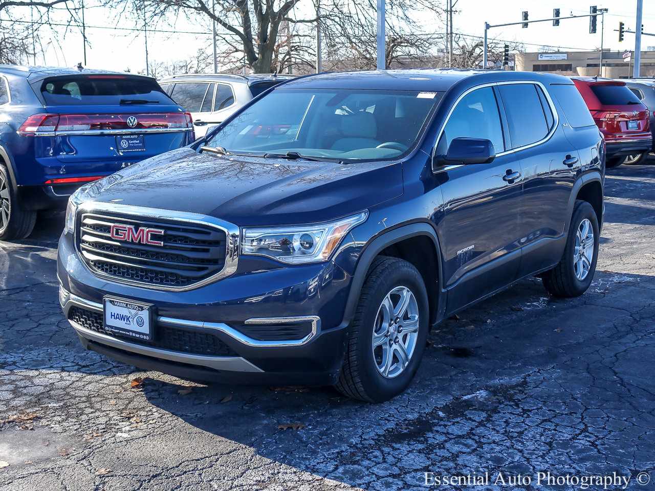 2018 GMC ACADIA - Image 2