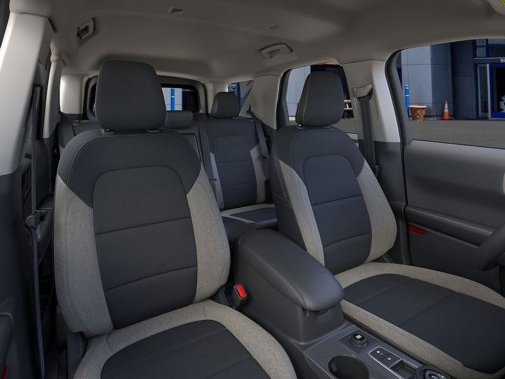2025 Ford Bronco Sport Big Bend photo 8