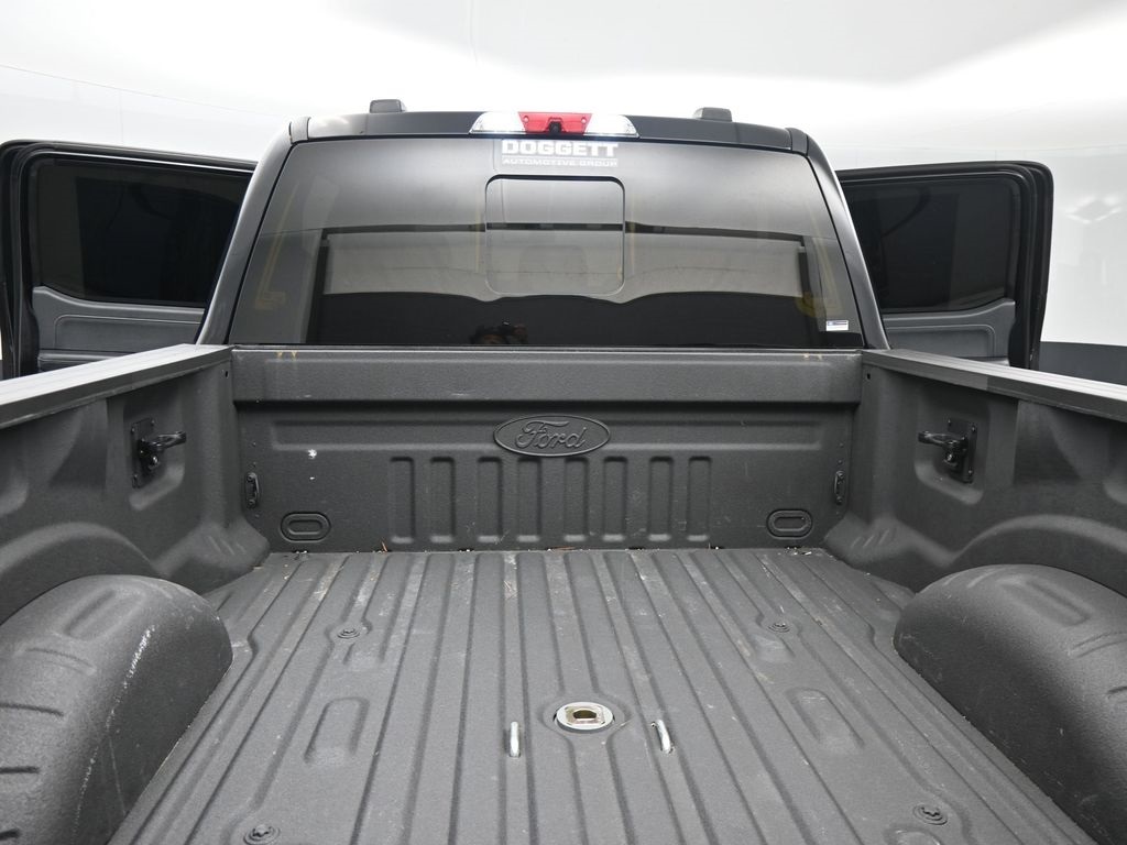 2023 Ford F-250 photo 5