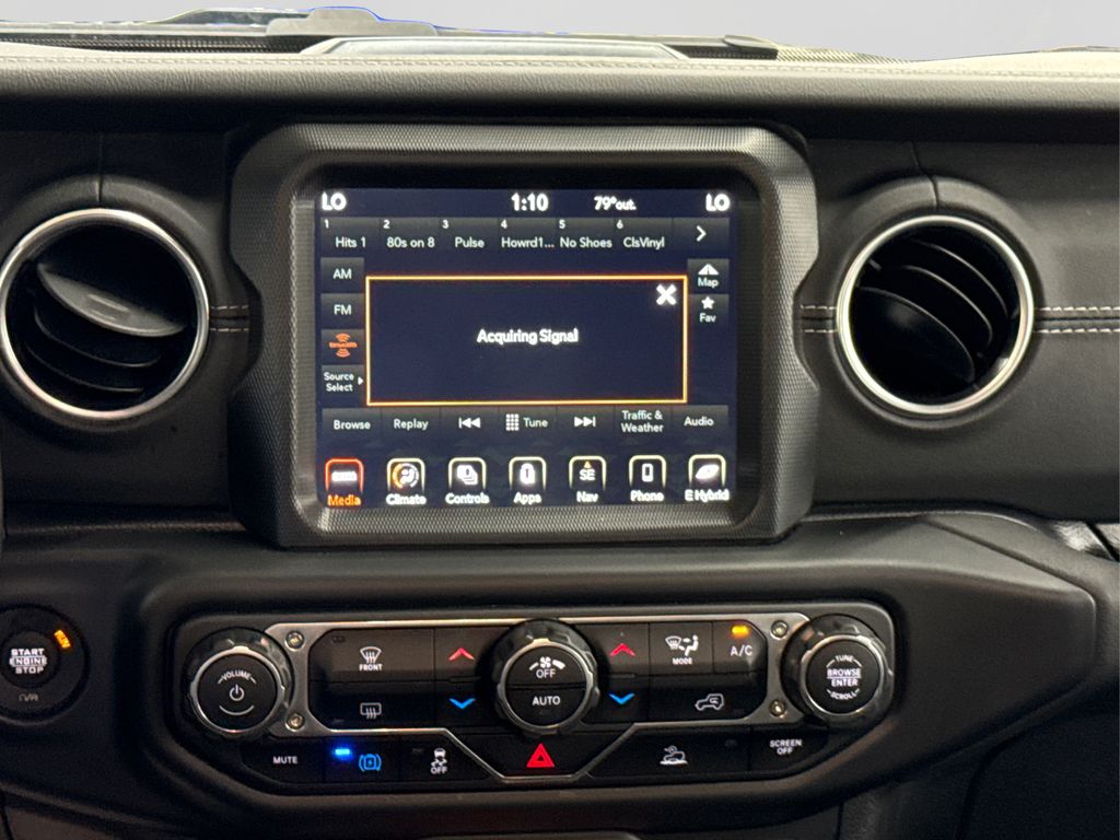 2022 Jeep Wrangler Unlimited Sahara 4xe photo 20