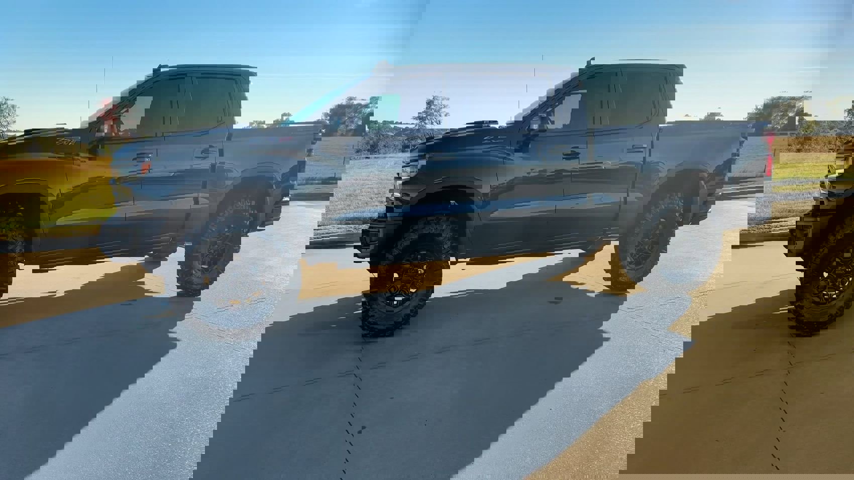 2026 Chevrolet Silverado 1500 ZR2 photo 4