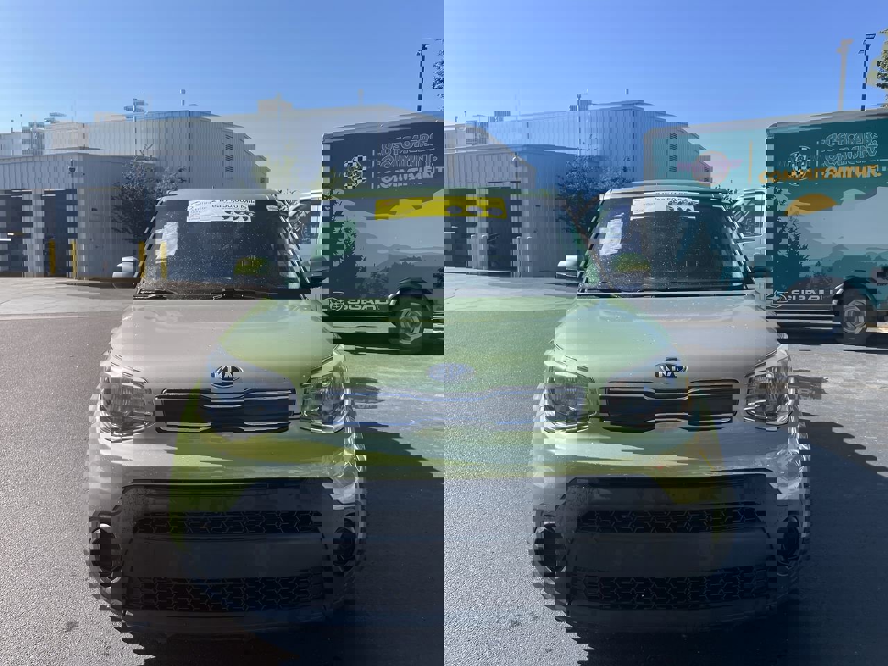 KNDJN2A26H7879542