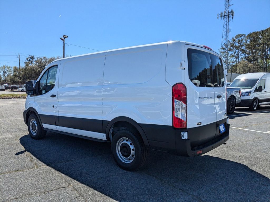 2025 Ford Transit photo 5