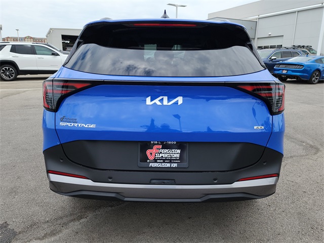 2026 Kia Sportage EX photo 3