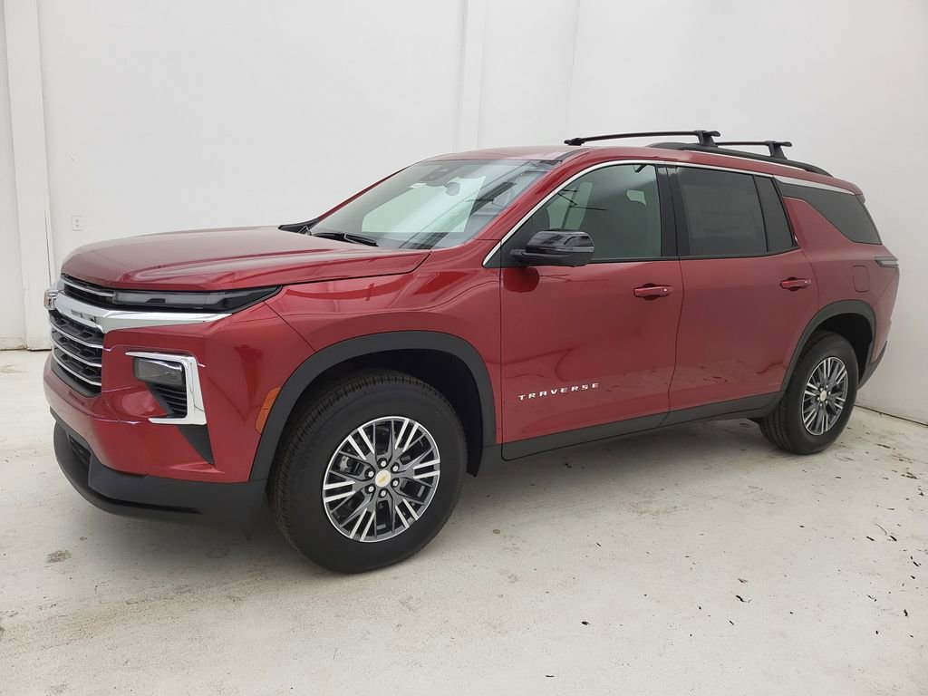 2025 Chevrolet Traverse photo 13