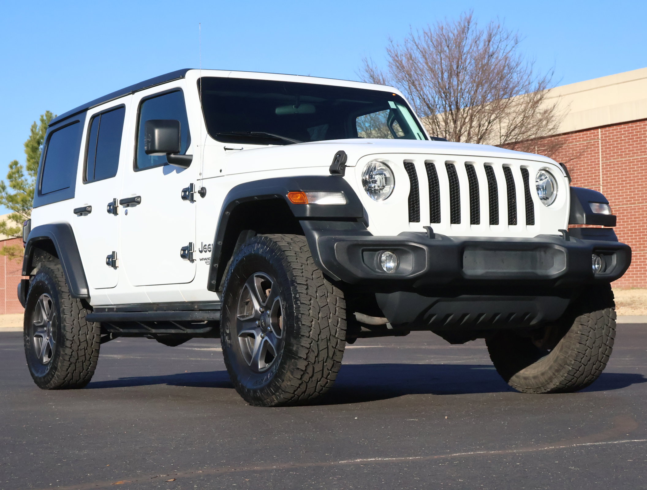 2018 Jeep All-New Wrangler Unlimited Sport S's photo