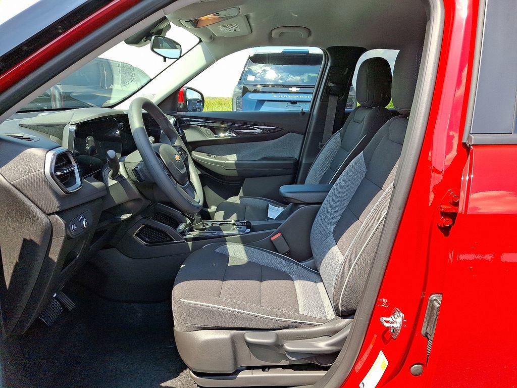 2026 Chevrolet Trailblazer LT photo 6