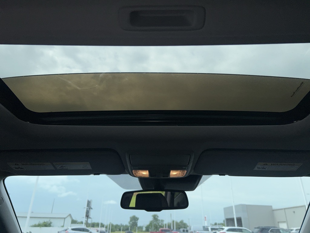 2019 Honda CR-V Touring photo 30