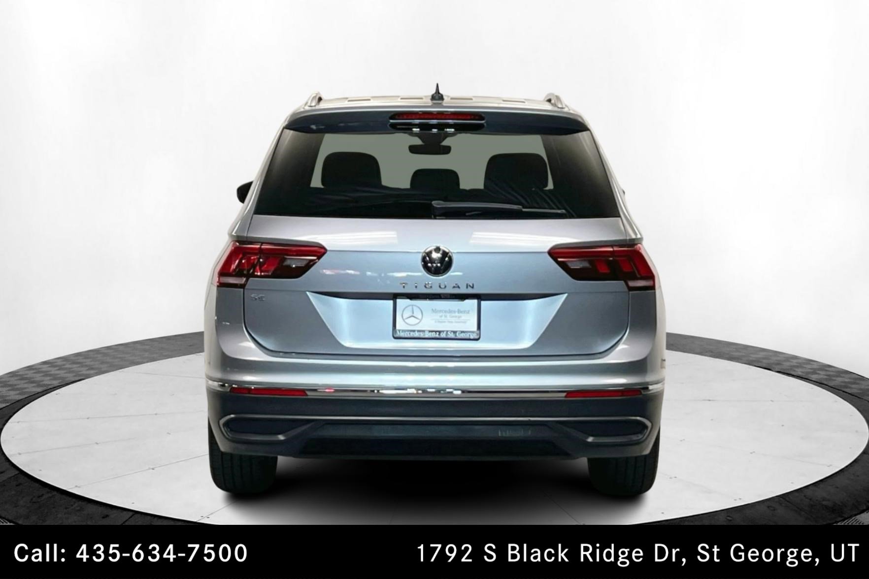 2022 Volkswagen Tiguan SE photo 4