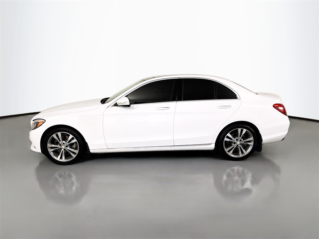 2015 Mercedes Benz C 300 4MATIC photo 2