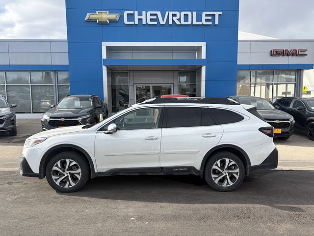 2020 Subaru Outback Touring's photo