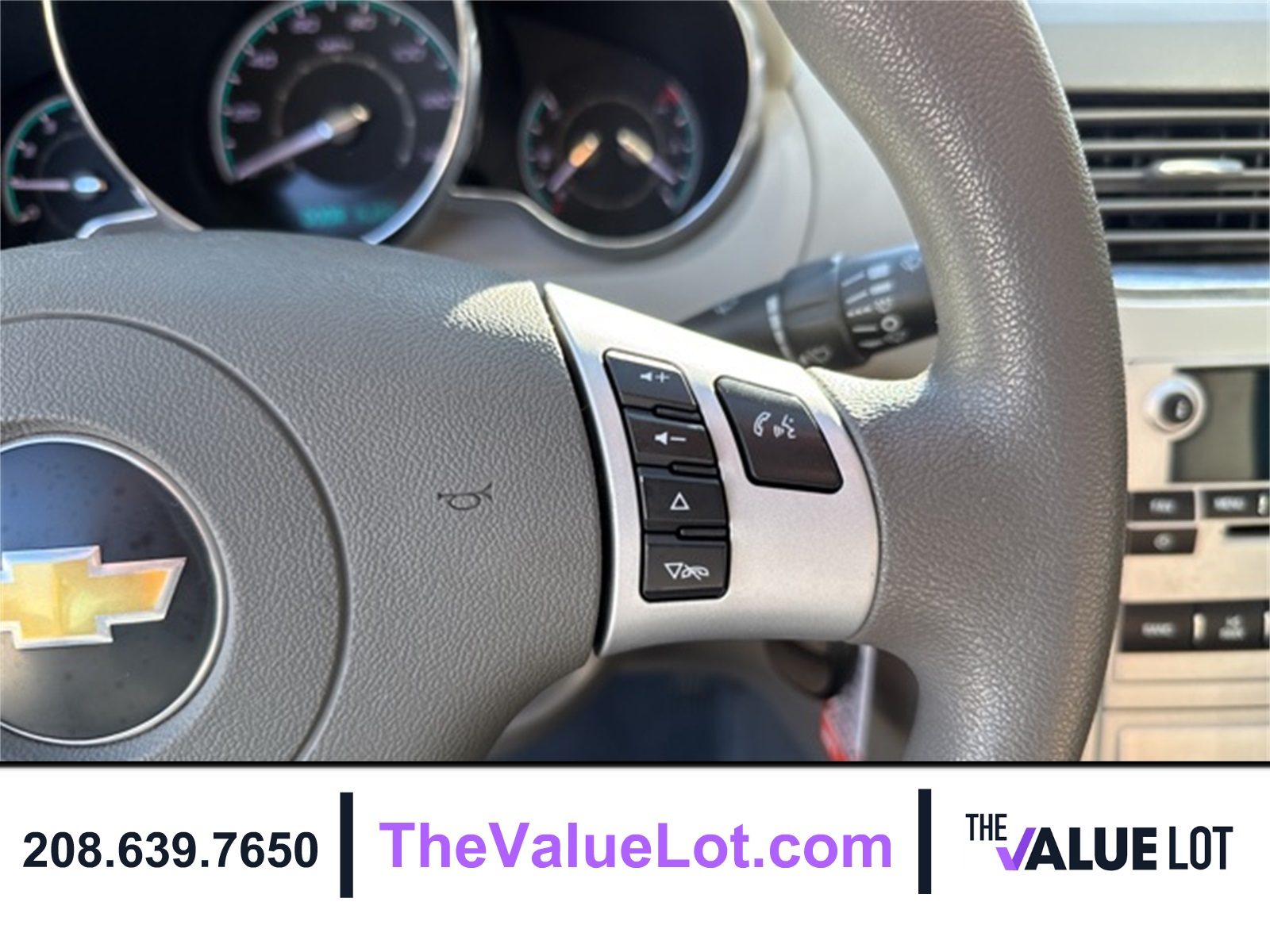2011 Chevrolet Malibu 1LT photo 22
