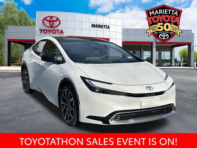 2026 Toyota Prius XSE's photo