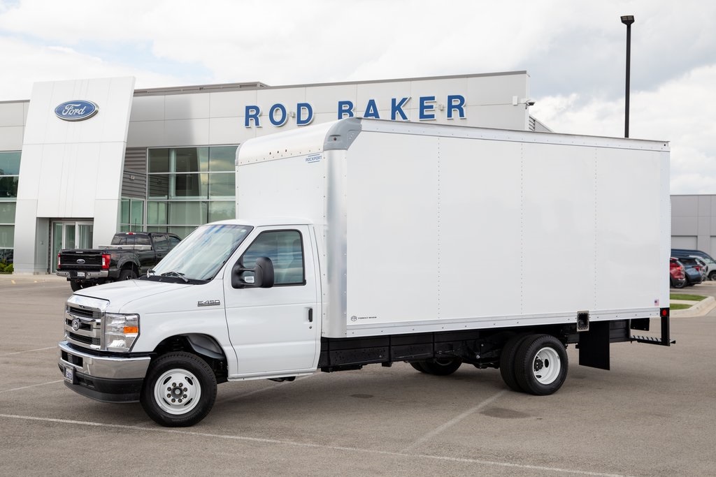 2026 Ford E-450 photo 4