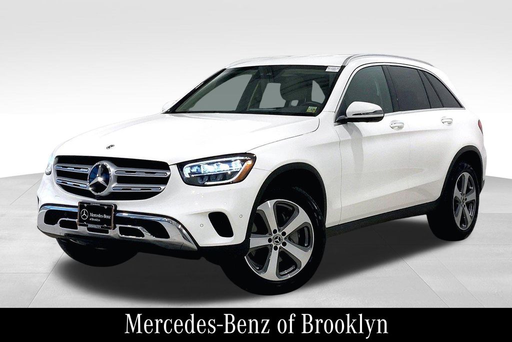 2022 Mercedes Benz GLC 300 4MATIC photo 2