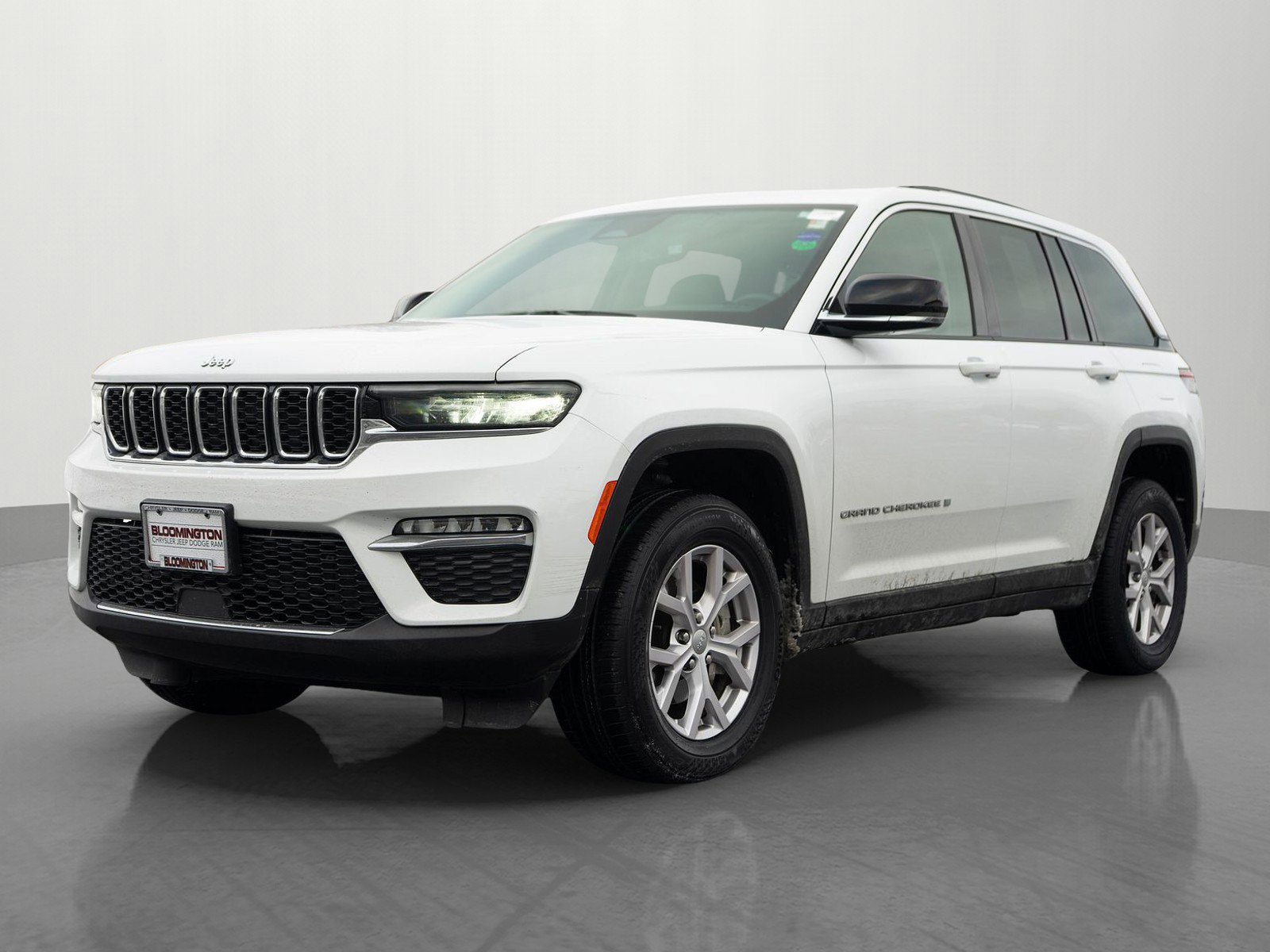 2022 Jeep Grand Cherokee Limited photo 3