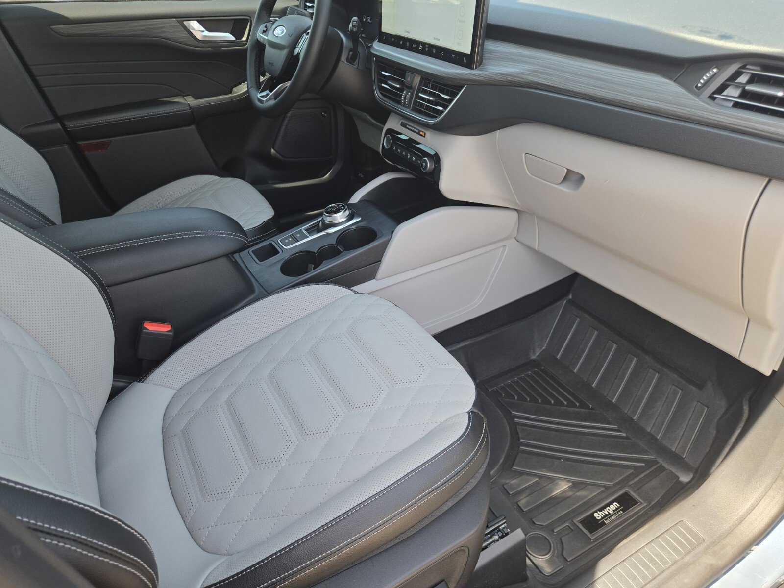2023 Ford Escape Platinum photo 10