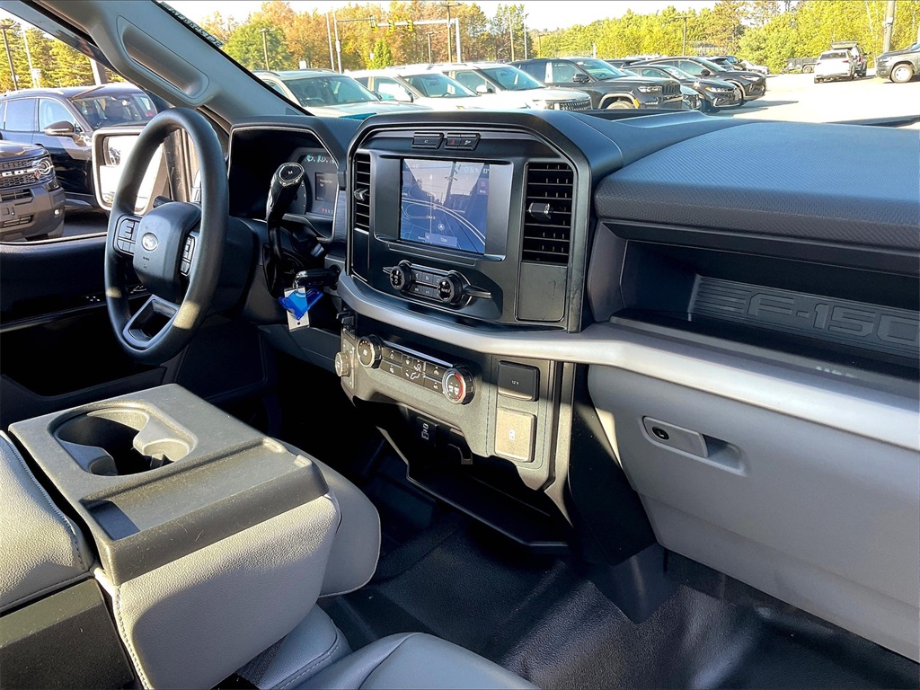 2023 Ford F-150 XL photo 13