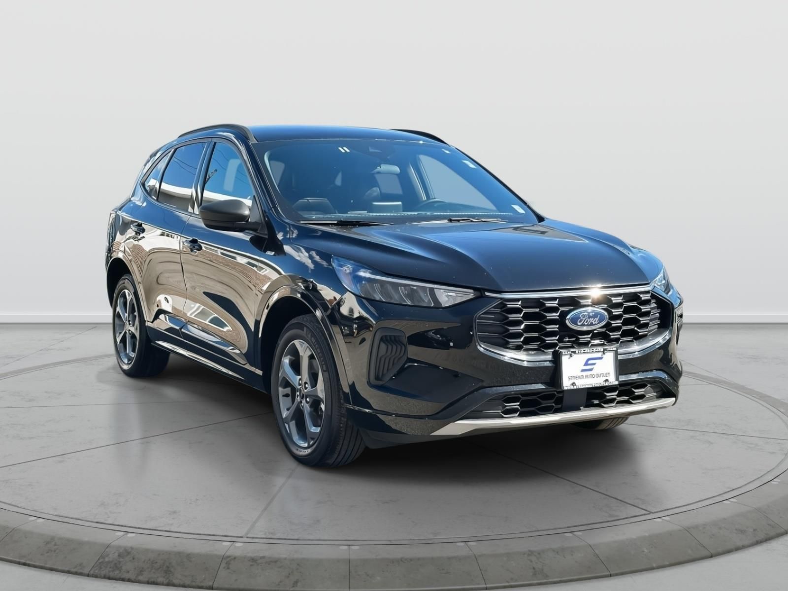 2024 Ford Escape ST-Line's photo