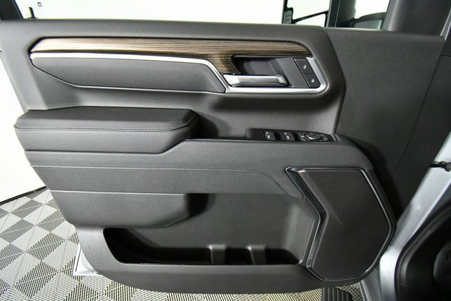 2026 Chevrolet Silverado 2500HD LT photo 20