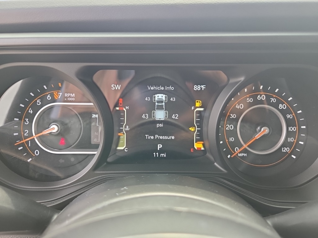 2025 Jeep Gladiator Rubicon photo 13